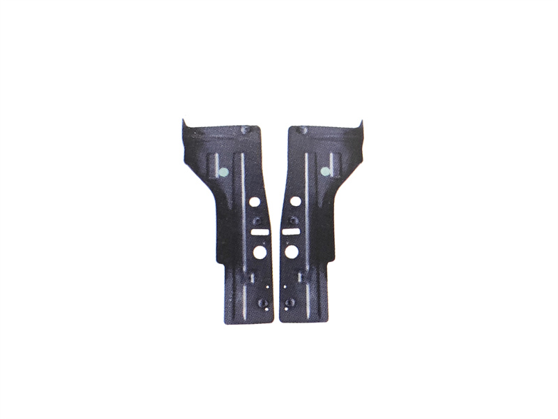 榮威950發(fā)動機(jī)下護(hù)板（鐵）