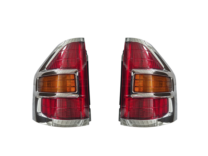 V73 尾燈（白、黑、電鍍框）（01）